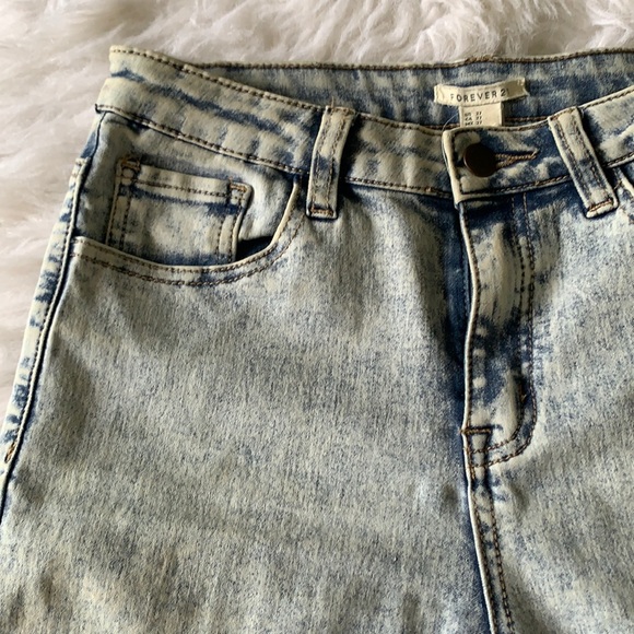 Forever 21 Jeans - Picture 1 of 4